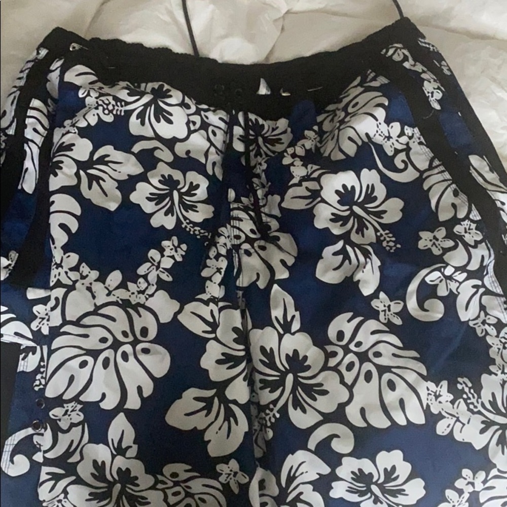 9 pairs of men’s basketball shorts